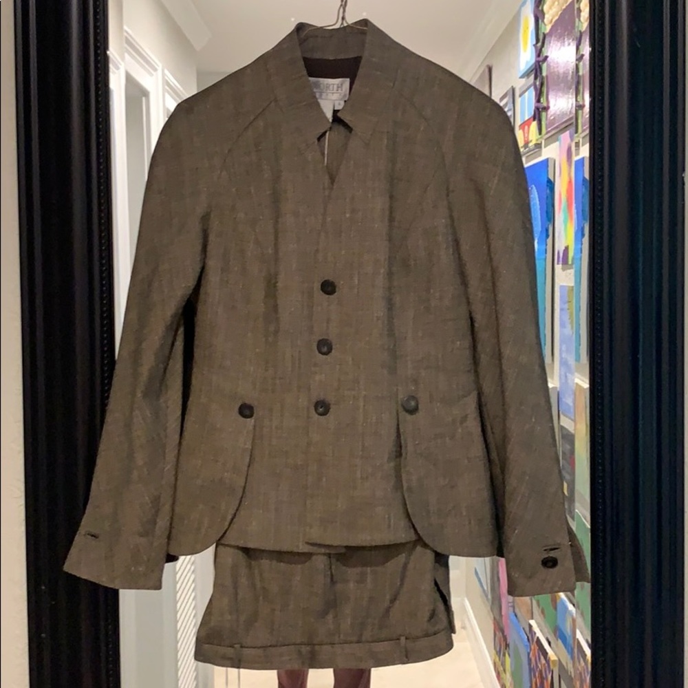 Suit
